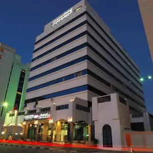 **** Hotel The Park Formerly Émirats arabes unis